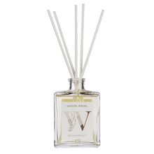 Load image into Gallery viewer, Womble Wood Reed Diffuser 200ml